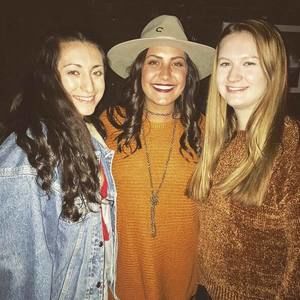 Meet your Posher, Hadlee